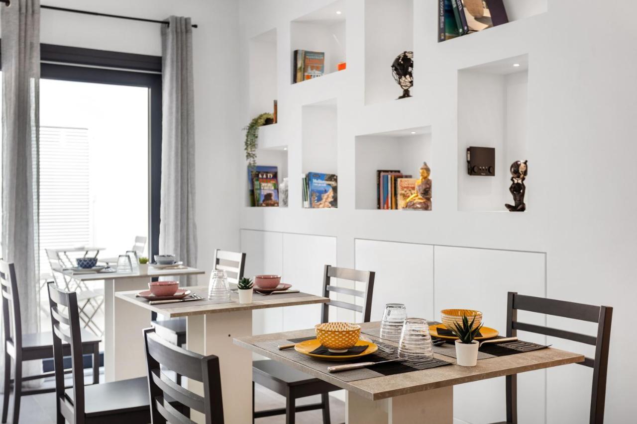 Double D House Bed & Breakfast ออลเบีย ภายนอก รูปภาพ